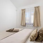 Villa Luxoria *