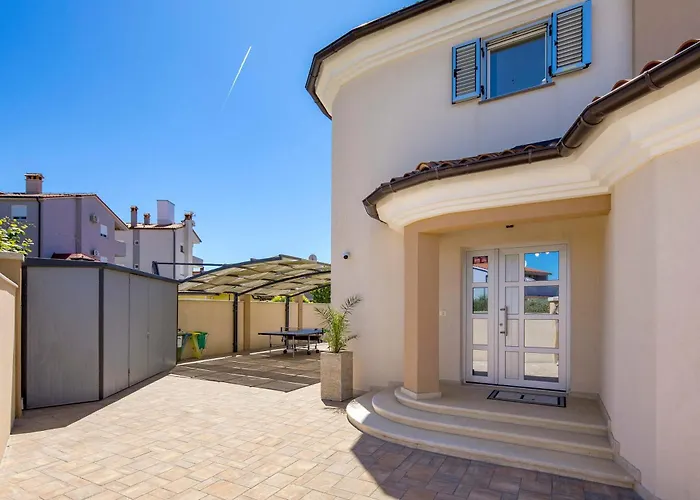 Luxoria Βίλα Peroj